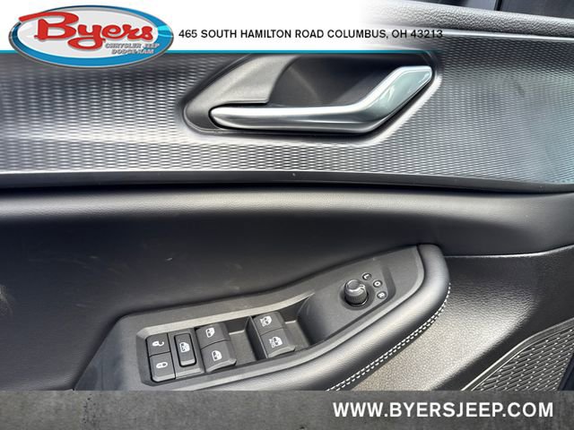 New 2025 Jeep Grand Cherokee L Laredo w/ Luxury Tech Group I image 13