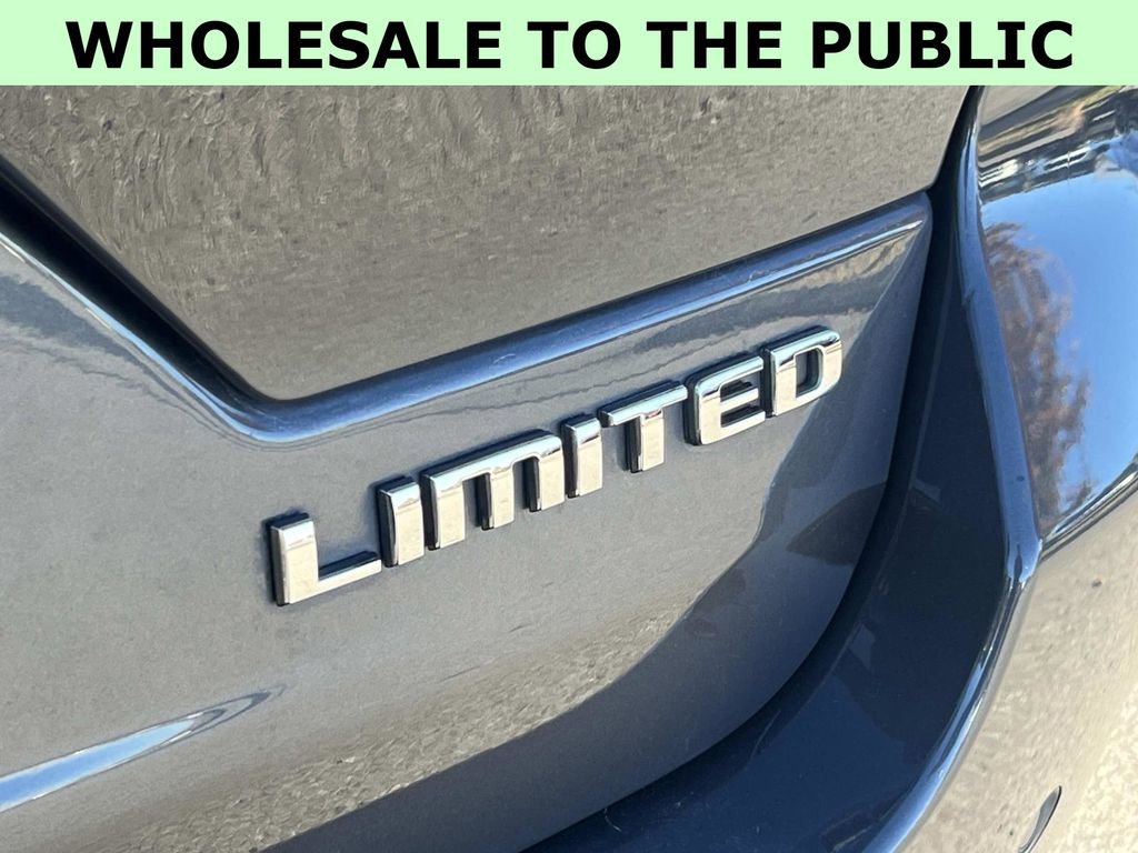 Used 2022 Jeep Grand Cherokee Limited image 12