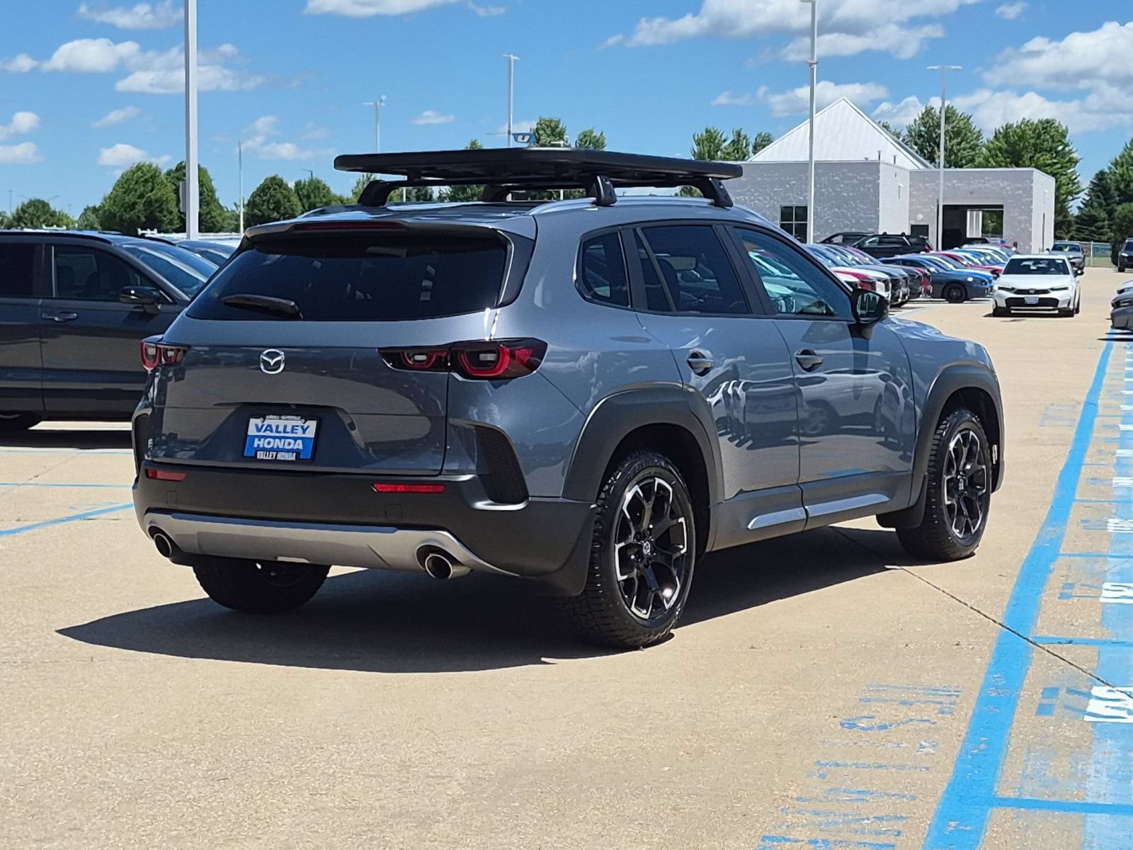Used 2024 MAZDA CX-50 Meridian Edition w/ Apex Package AWD/4WD image 6