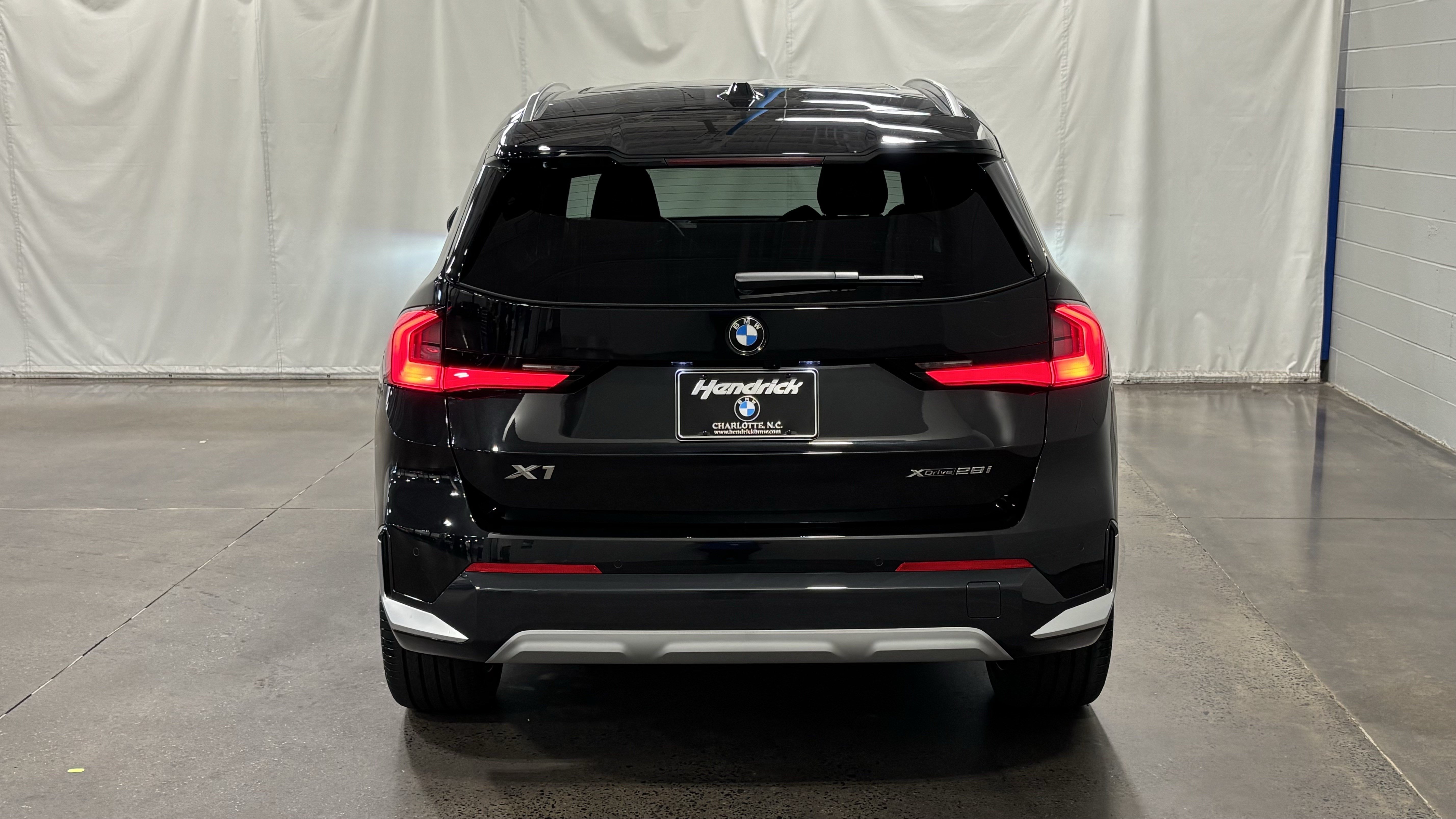 Used 2026 BMW X1 xDrive28i w/ Technology Package AWD/4WD image 7