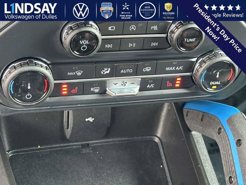 Used 2022 Ford Bronco Outer Banks image 17