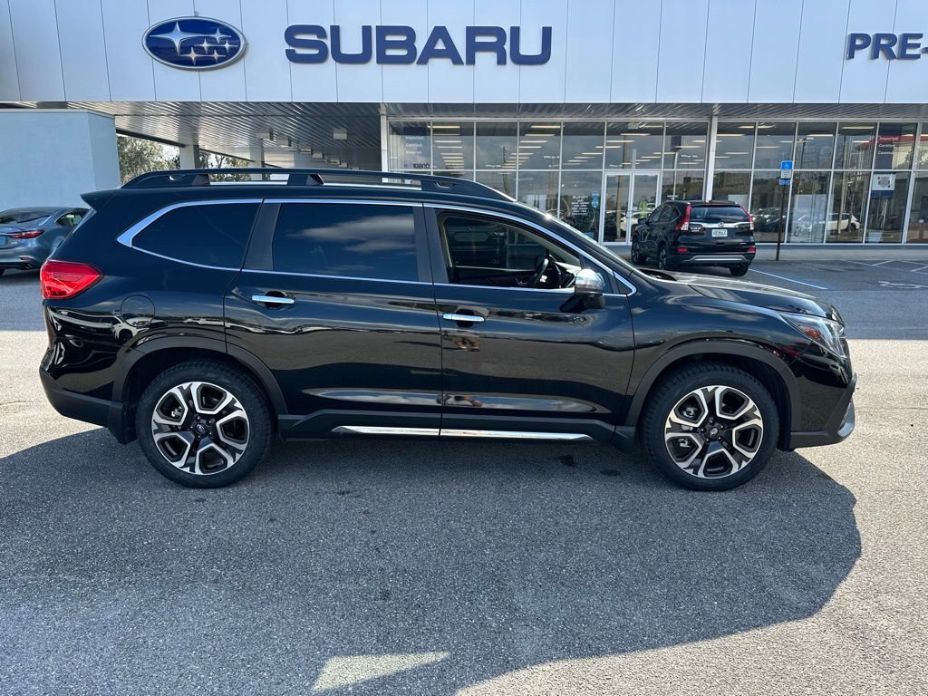 Used 2023 Subaru Ascent Touring w/ Popular Package #2A image 2