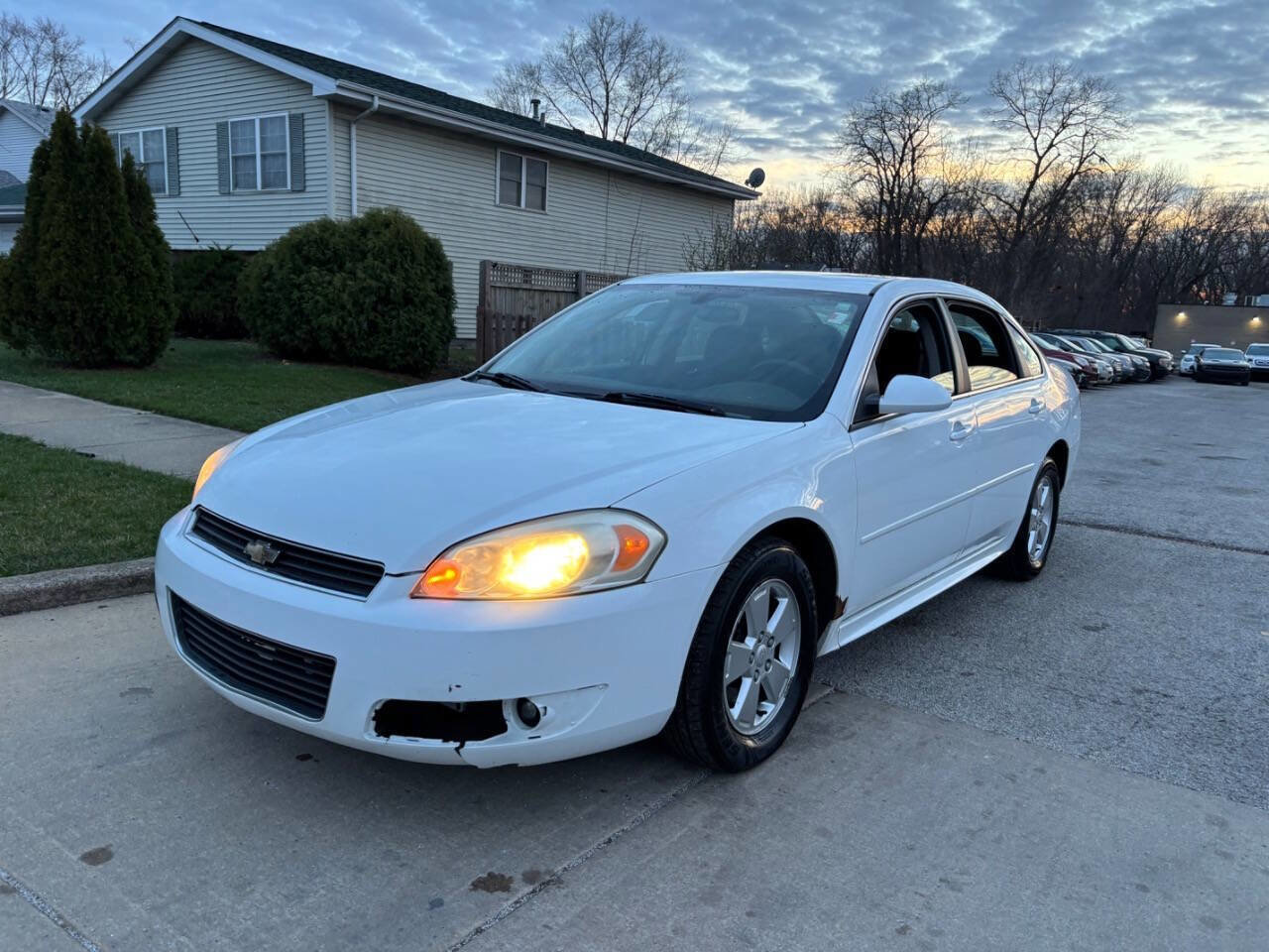 Used 2011 Chevrolet Impala LT image 1