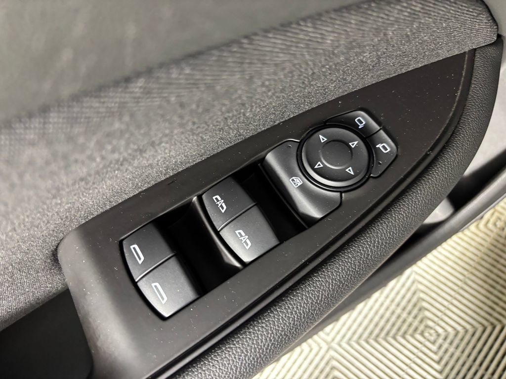 Used 2019 Buick Regal Preferred w/ Driver Confidence Package I FWD image 14