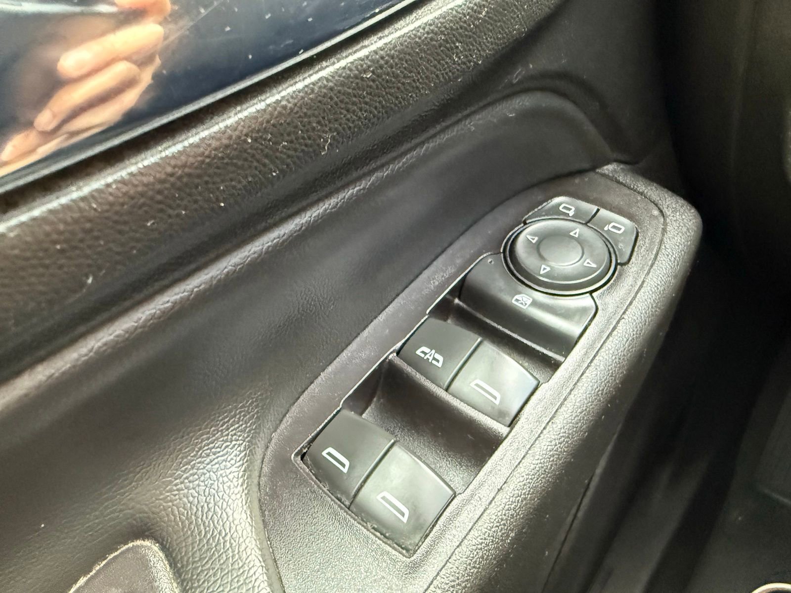 Used 2022 Chevrolet Equinox LT FWD image 34