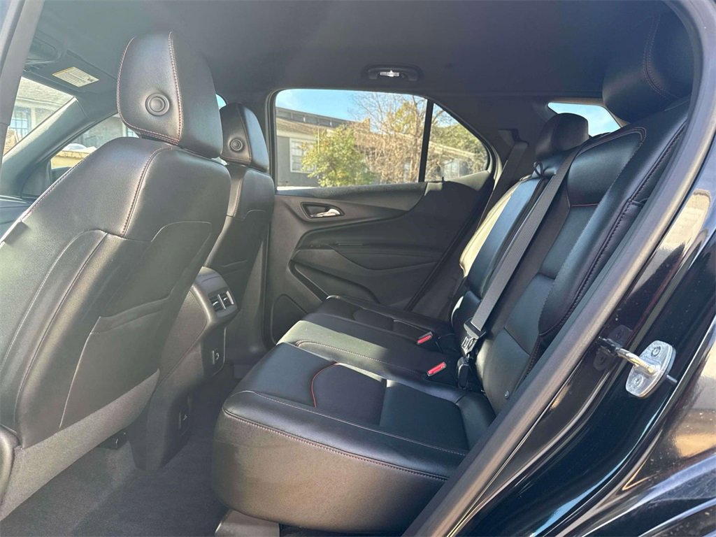 Used 2024 Chevrolet Equinox RS w/ RS Leather Package image 24