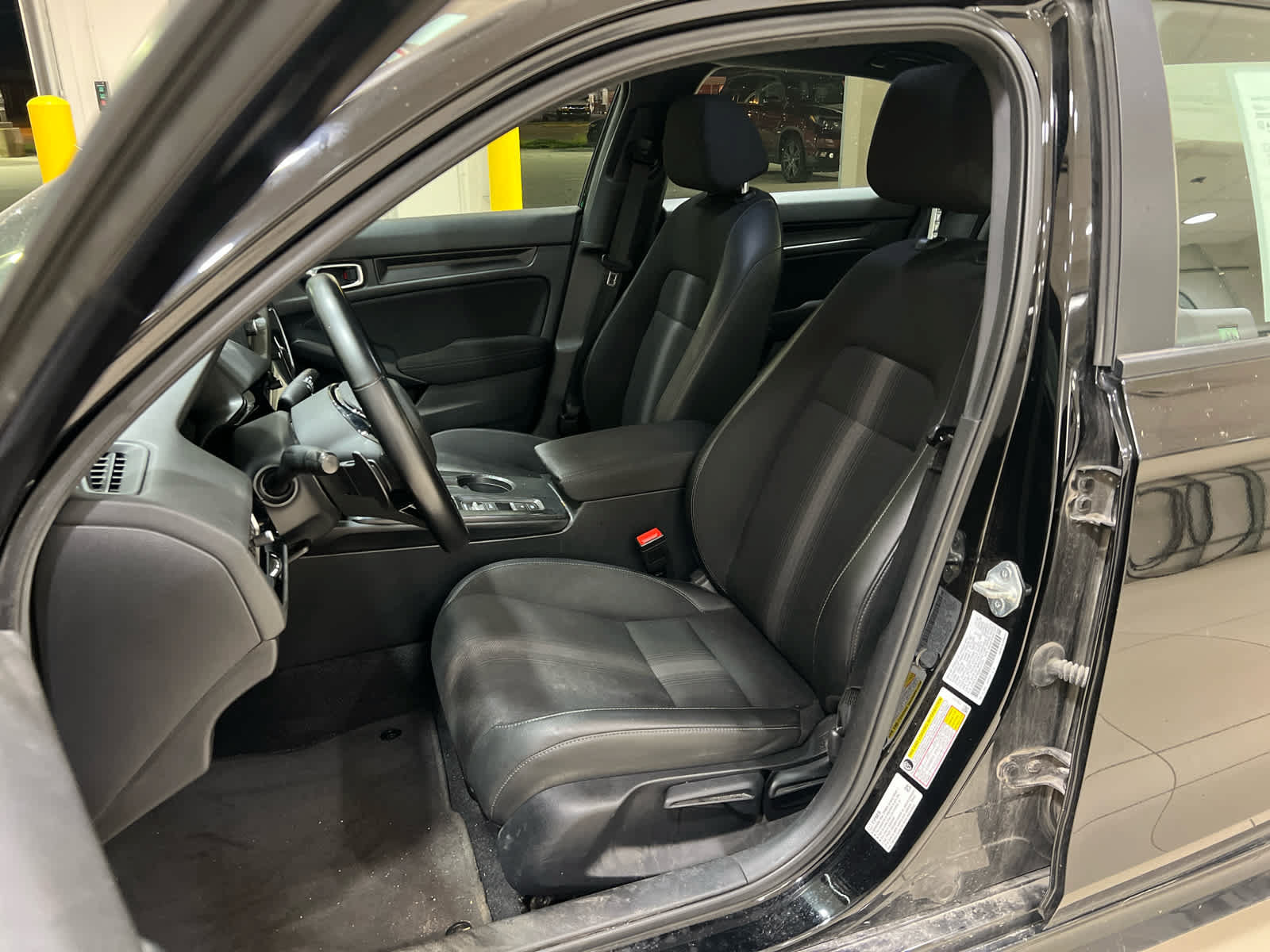 Used 2025 Honda Civic Sport image 11