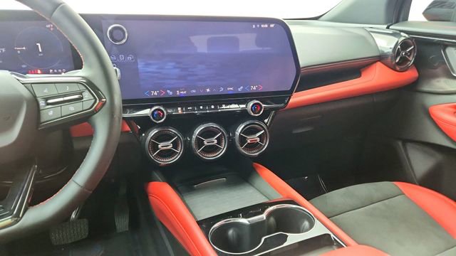 Used 2024 Chevrolet Blazer EV RS image 46