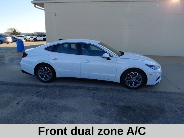 Used 2020 Hyundai Sonata SEL w/ Convenience Package image 3