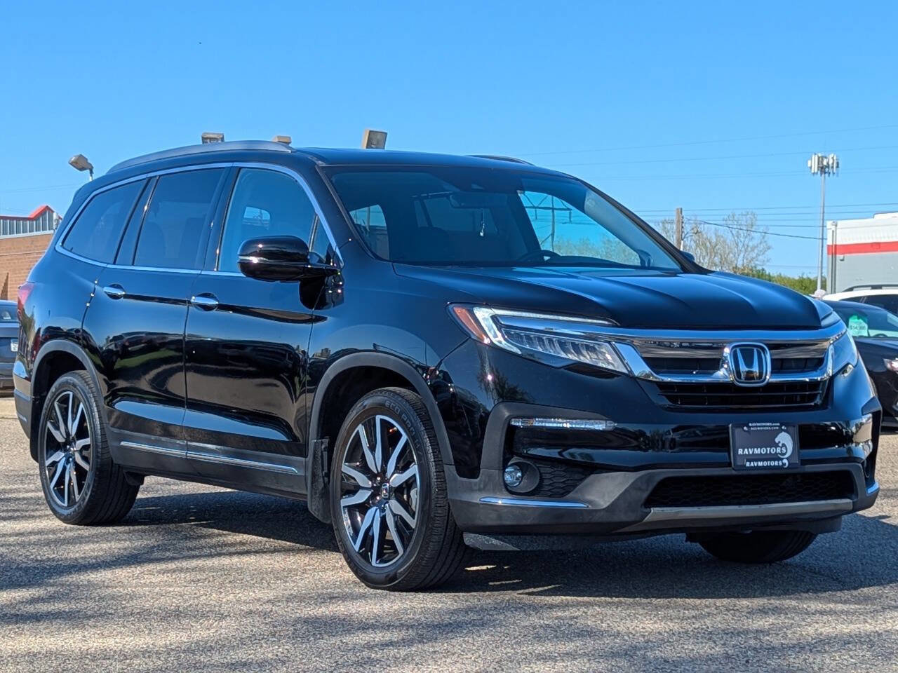 Used 2022 Honda Pilot Touring image 2