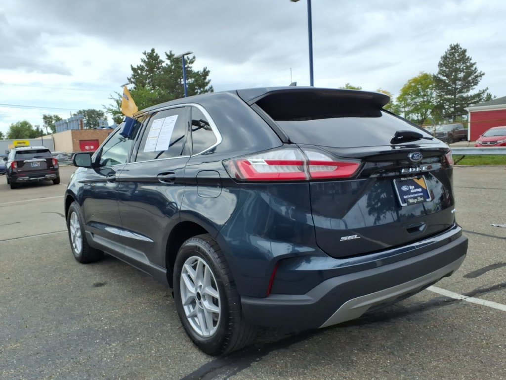 Certified 2024 Ford Edge SEL w/ Convenience Package AWD/4WD image 8
