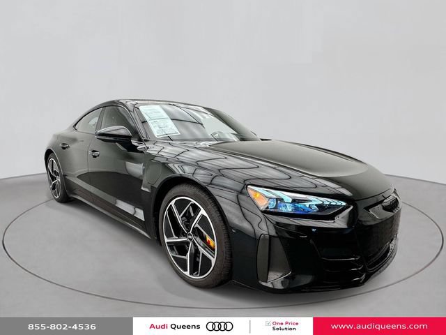 Used 2023 Audi RS e-tron GT w/ Carbon Performance Package AWD/4WD image 5
