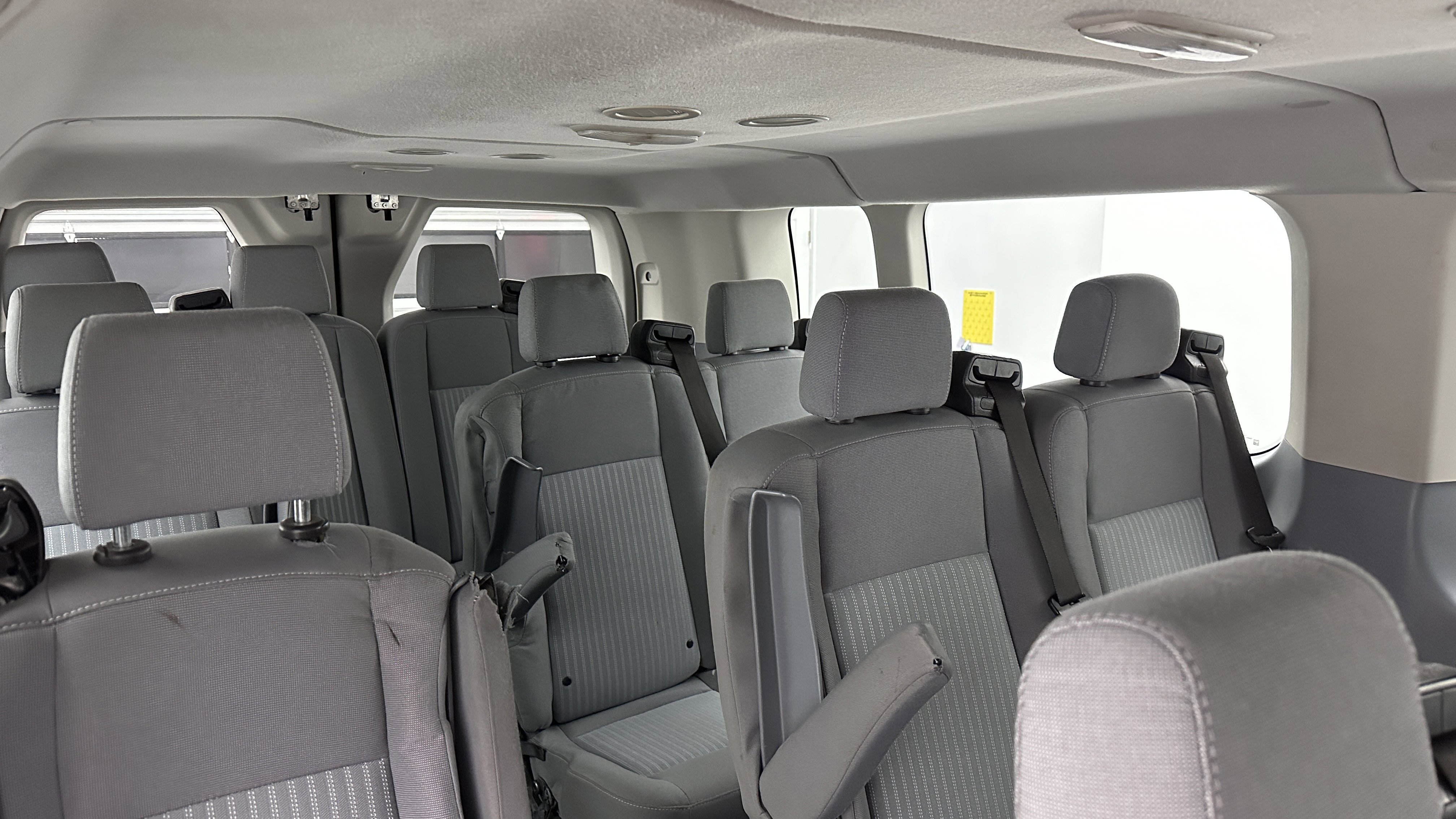 Used 2018 Ford Transit 350 XLT RWD image 28