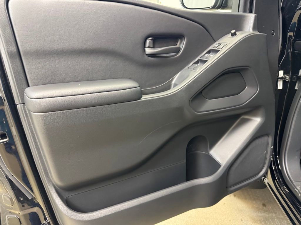 New 2026 Nissan Frontier SV w/ All-Weather Content Package image 9