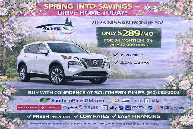Used 2023 Nissan Rogue SV w/ SV Premium B Package image 2