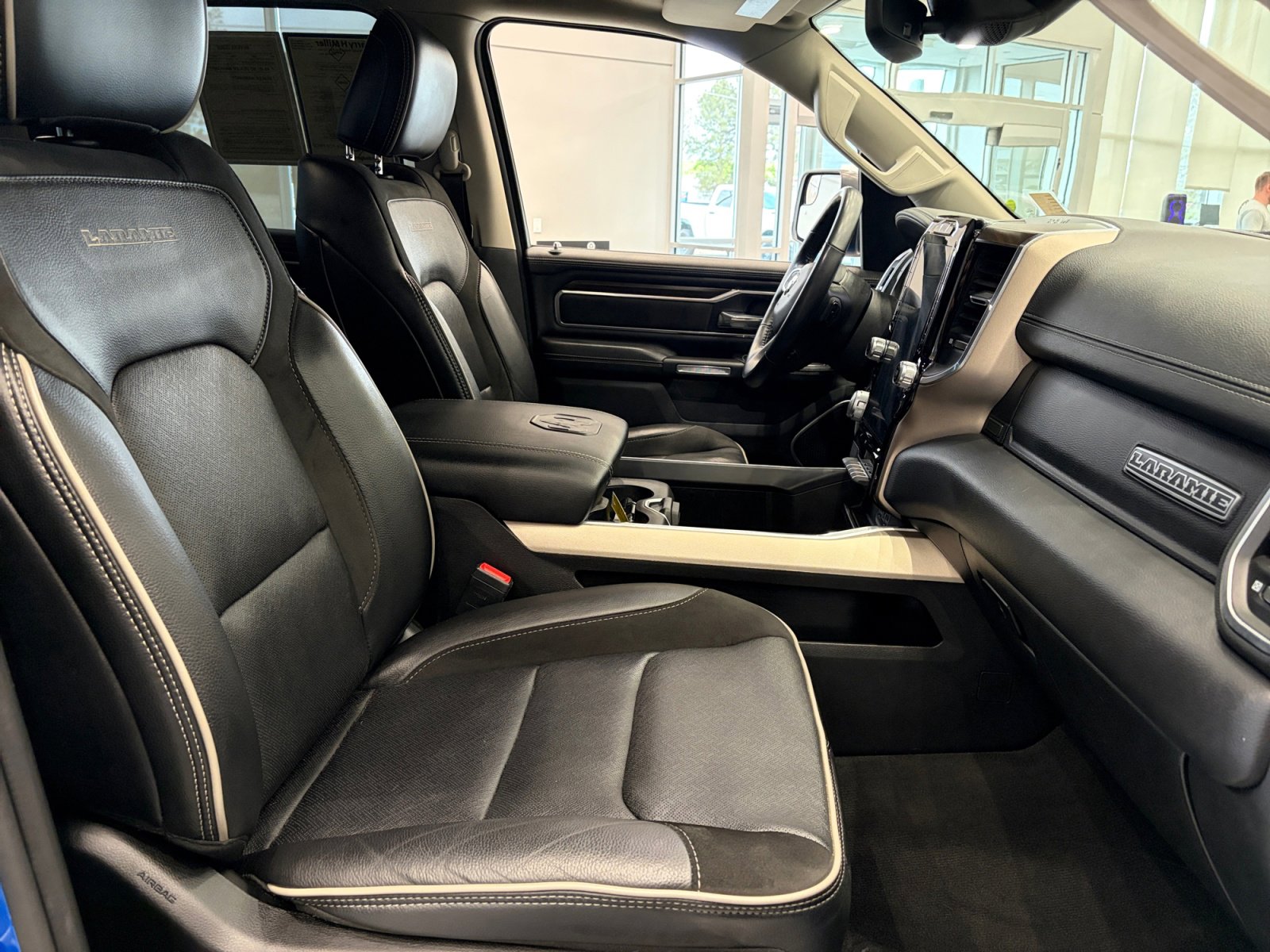 Used 2022 RAM 1500 Laramie image 25