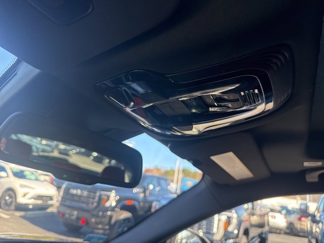 Used 2024 Alfa Romeo Stelvio Veloce image 23