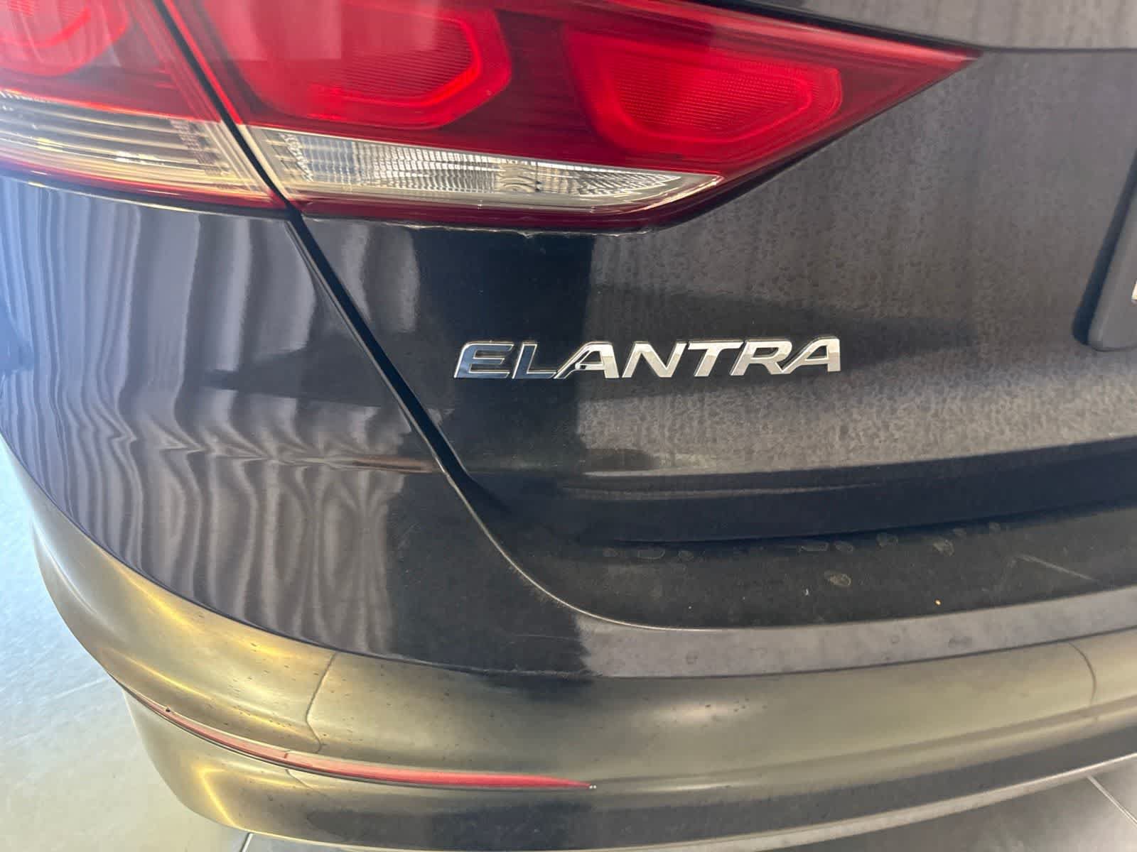 Used 2018 Hyundai Elantra Value Edition w/ Cargo Package FWD image 14