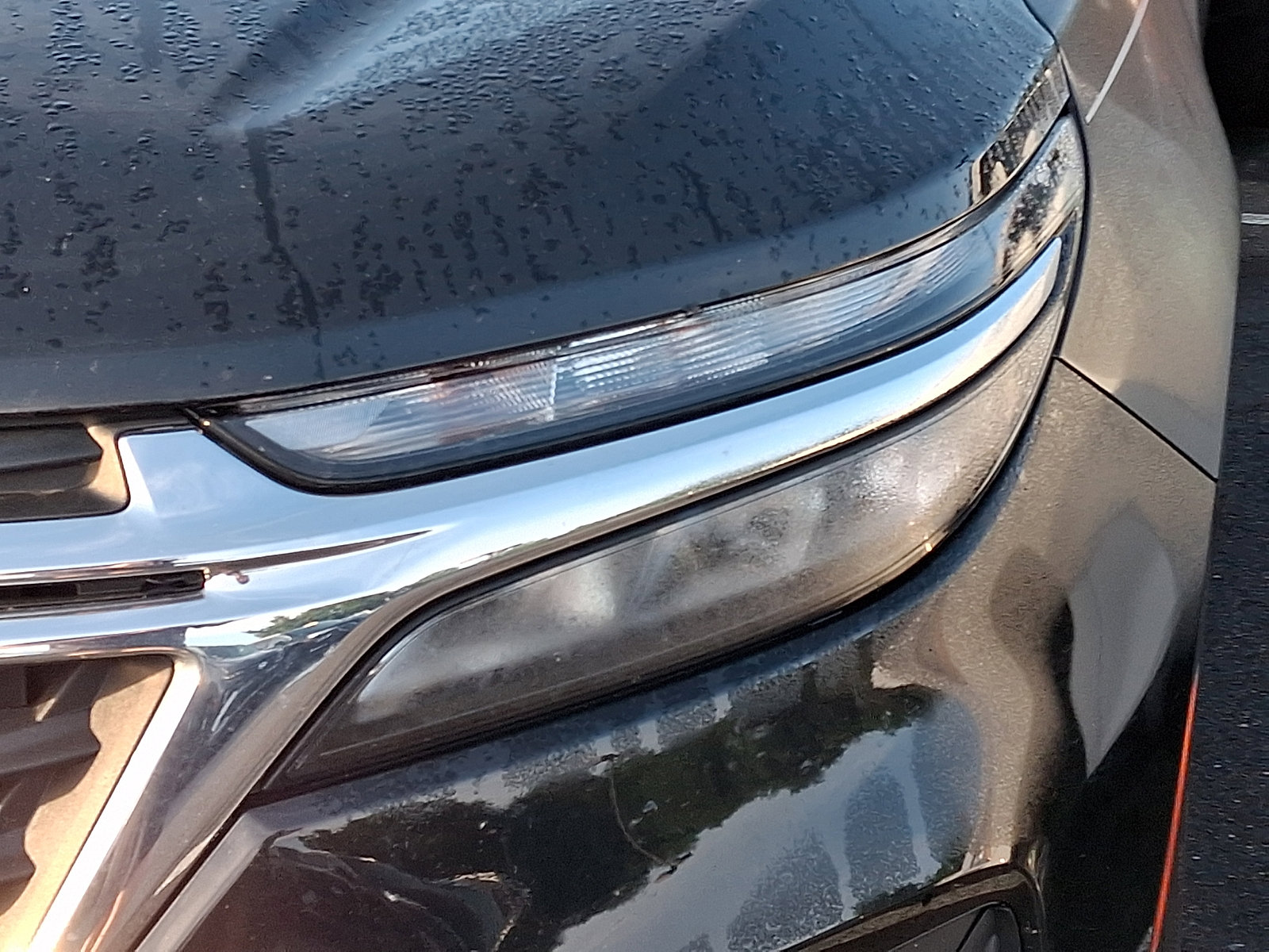 Used 2023 Chevrolet Equinox LS w/ LS Convenience Package FWD image 9