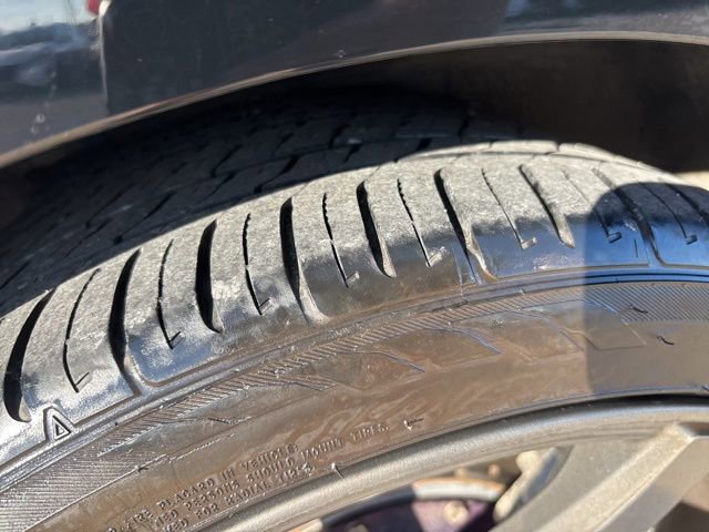 Used 2010 Ford Mustang GT image 16