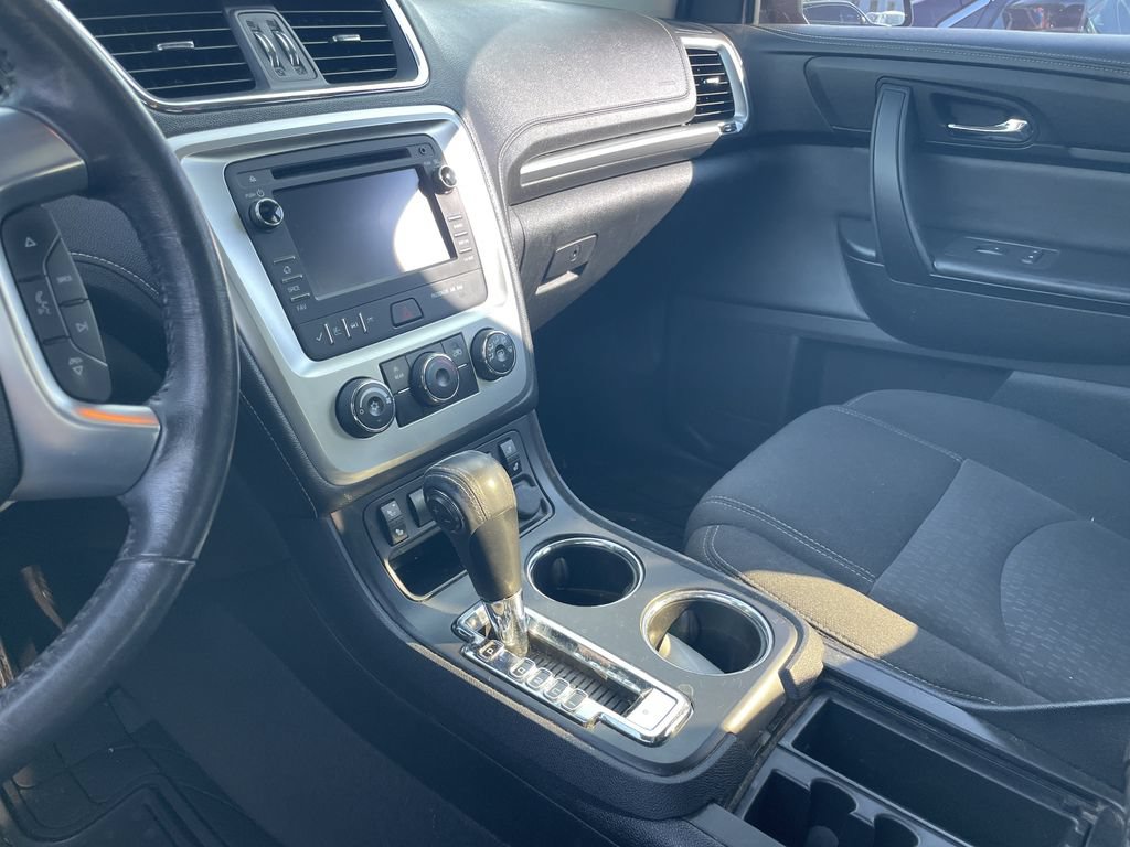 Used 2015 GMC Acadia SLE FWD image 8