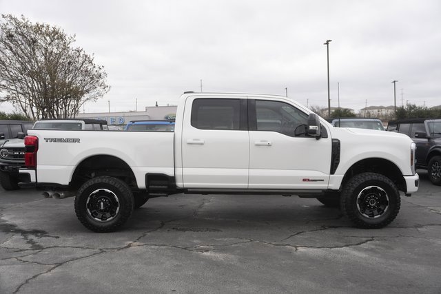 Used 2025 Ford F250 Lariat w/ Lariat Ultimate Package image 5