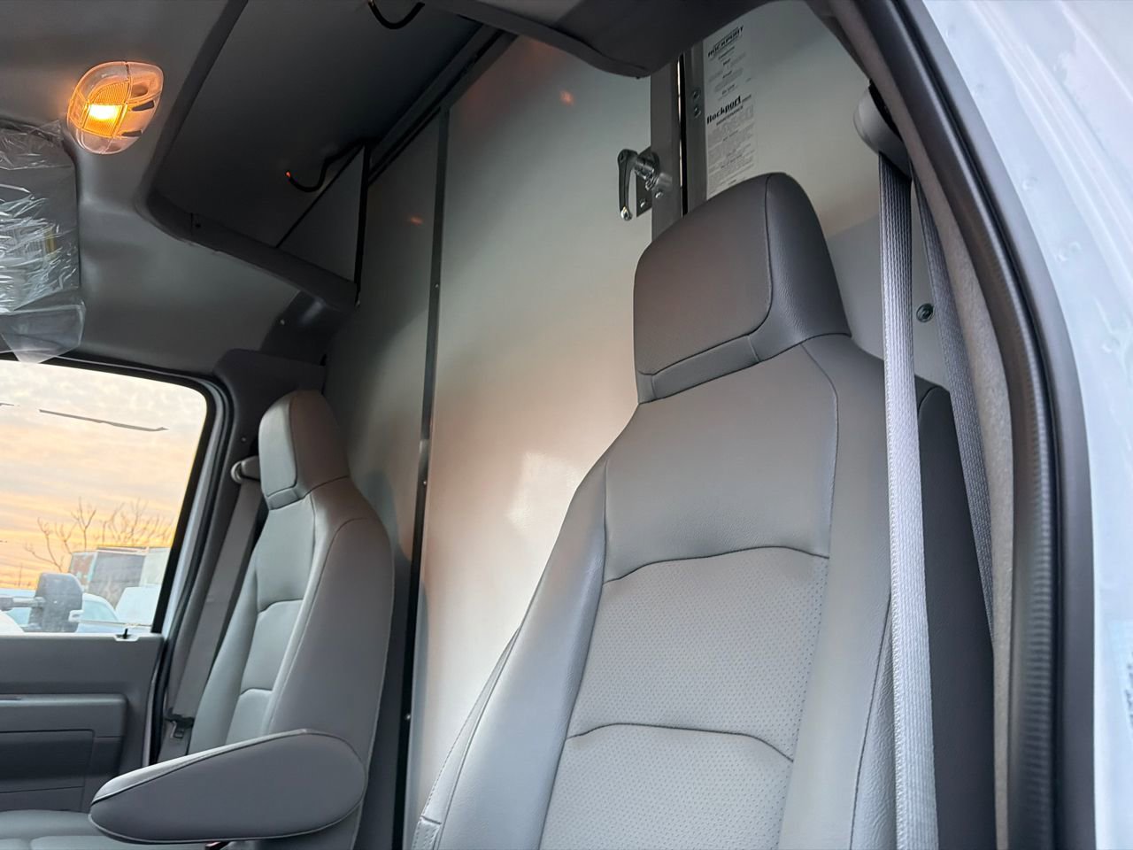 New 2026 Ford E-450 and Econoline 450 Super Duty w/ Power Equipment Group RWD image 17