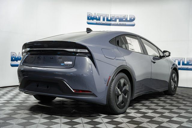 New 2026 Toyota Prius Plug-In Hybrid FWD image 6