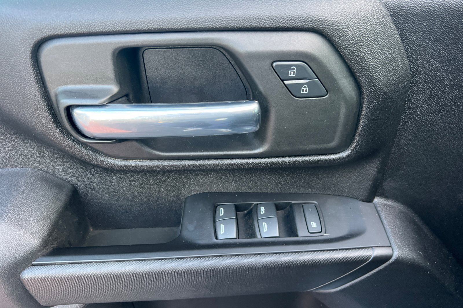 Used 2022 Chevrolet Silverado 3500 W/T image 12