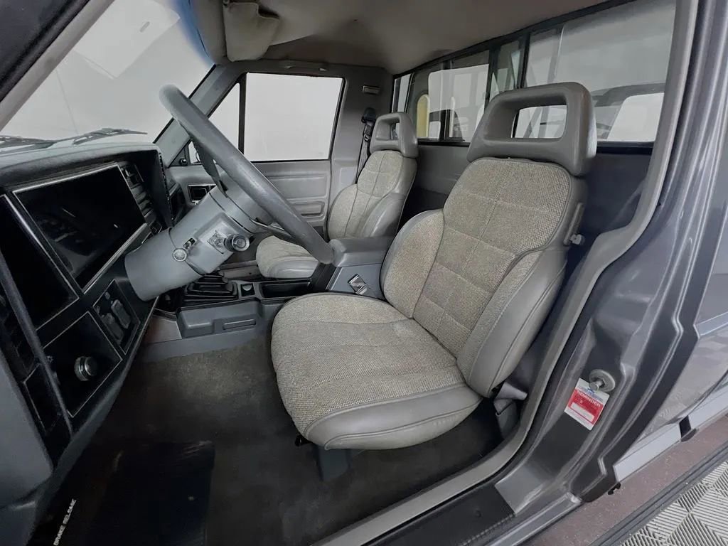 Used 1989 Jeep Comanche Eliminator RWD image 19