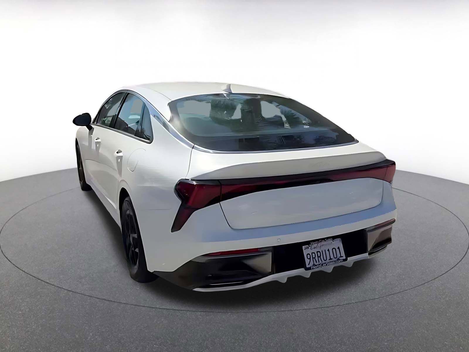 Used 2025 Kia K5 LXS image 11