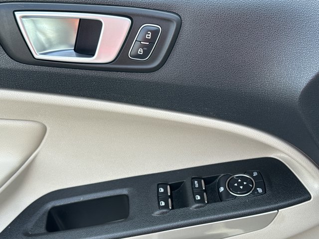 Used 2019 Ford EcoSport Titanium FWD image 17