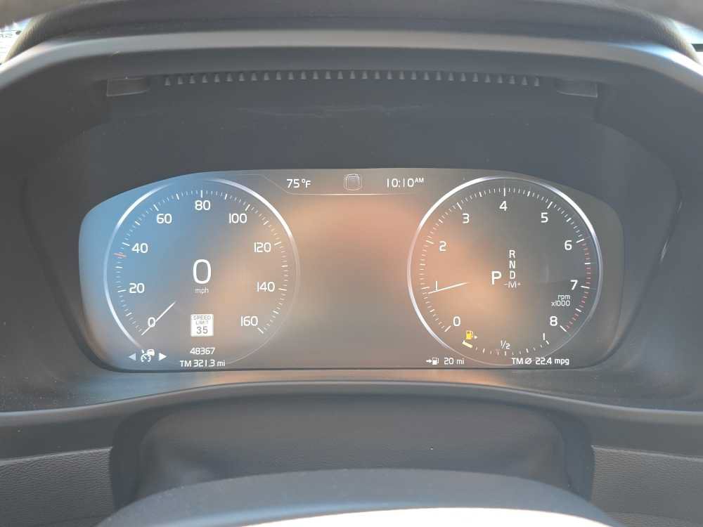 Used 2019 Volvo XC40 T5 Momentum AWD/4WD image 22