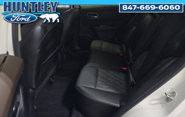 Used 2023 Nissan Rogue Platinum AWD/4WD image 10