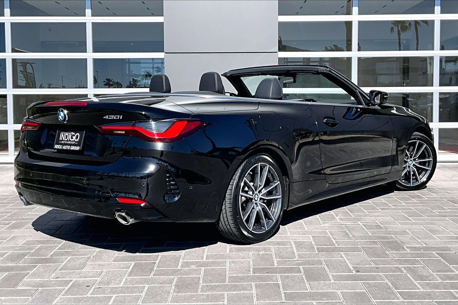 Used 2025 BMW 430i Convertible image 13
