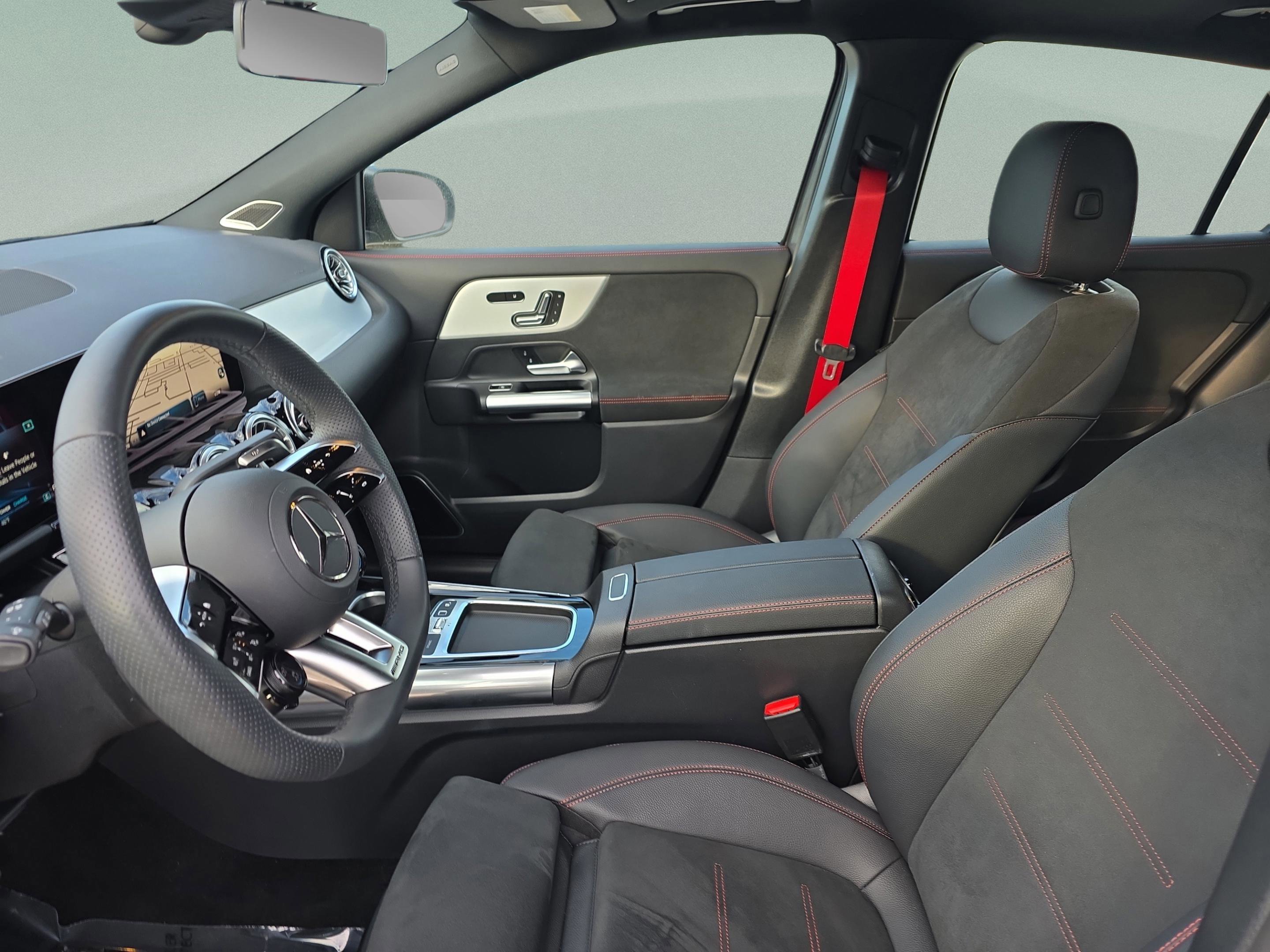 Used 2026 Mercedes-Benz GLA 35 AMG 4MATIC image 16