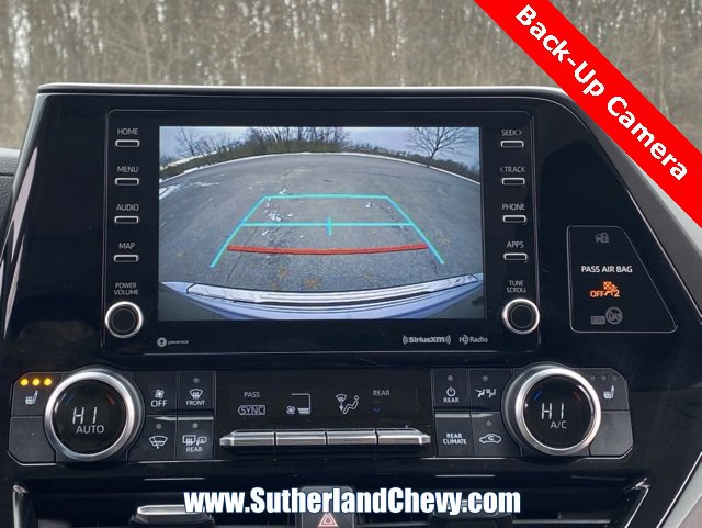 Used 2022 Toyota Highlander XLE image 29