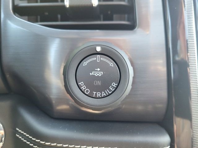 New 2025 Ford F150 Lightning Platinum image 26