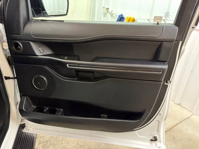 Used 2021 Ford Expedition XL AWD/4WD image 26
