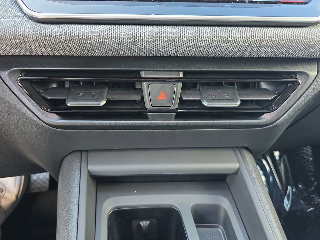 New 2026 Volkswagen Tiguan S FWD image 17