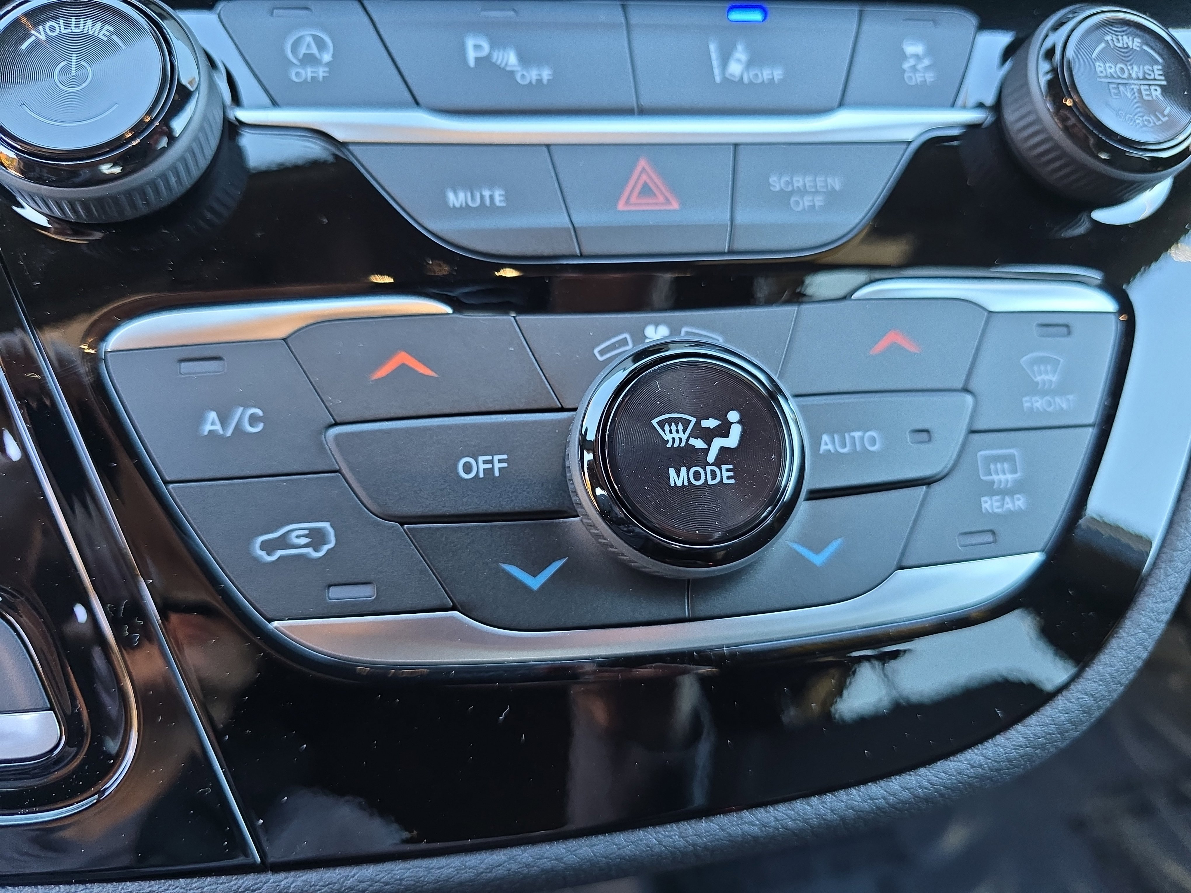 New 2026 Chrysler Pacifica Select image 23