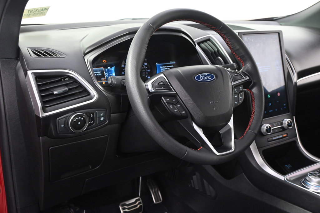 Used 2023 Ford Edge ST-Line AWD/4WD image 12