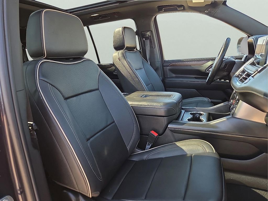 Used 2023 Chevrolet Tahoe Premier w/ Max Trailering Package AWD/4WD image 9