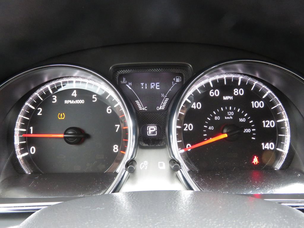 Used 2019 Nissan Versa SV FWD image 20