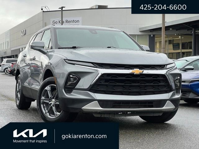 Used 2024 Chevrolet Blazer LT image 1