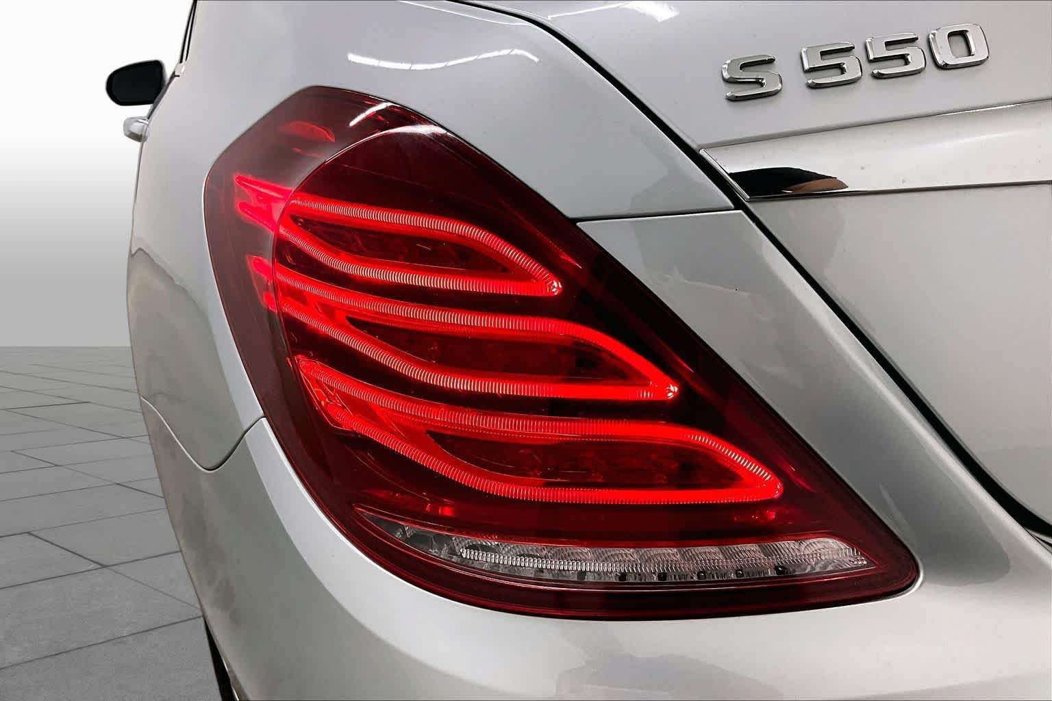 Certified 2017 Mercedes-Benz S 550 4MATIC Sedan image 28