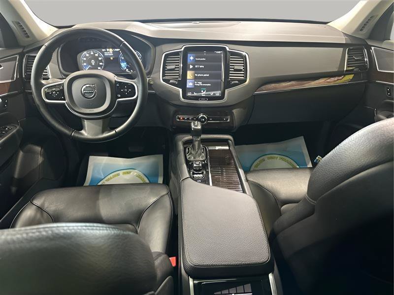 Used 2018 Volvo XC90 T6 Momentum w/ Convenience Package AWD/4WD image 13