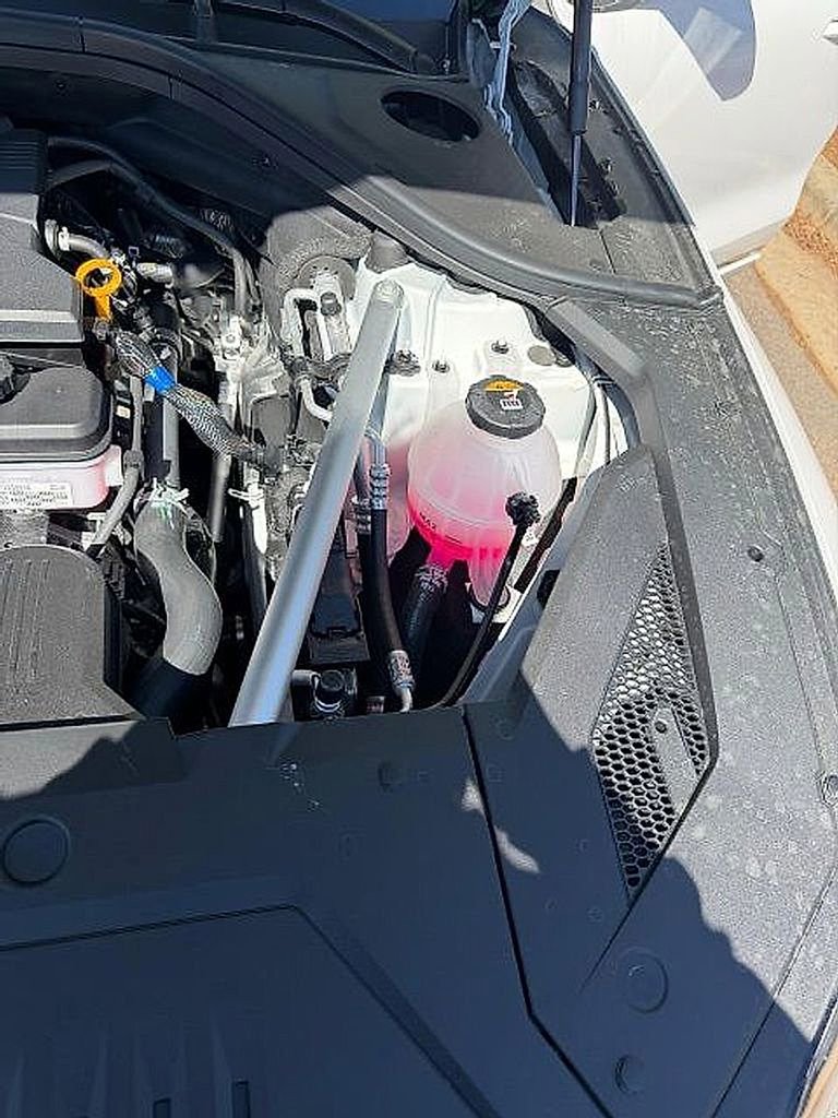 Used 2026 Genesis GV70 2.5T Advanced image 12