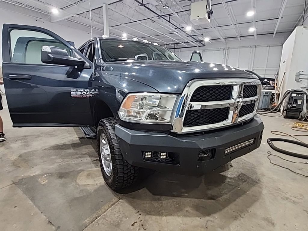 Used 2016 RAM 2500 Tradesman w/ Chrome Appearance Group AWD/4WD image 29