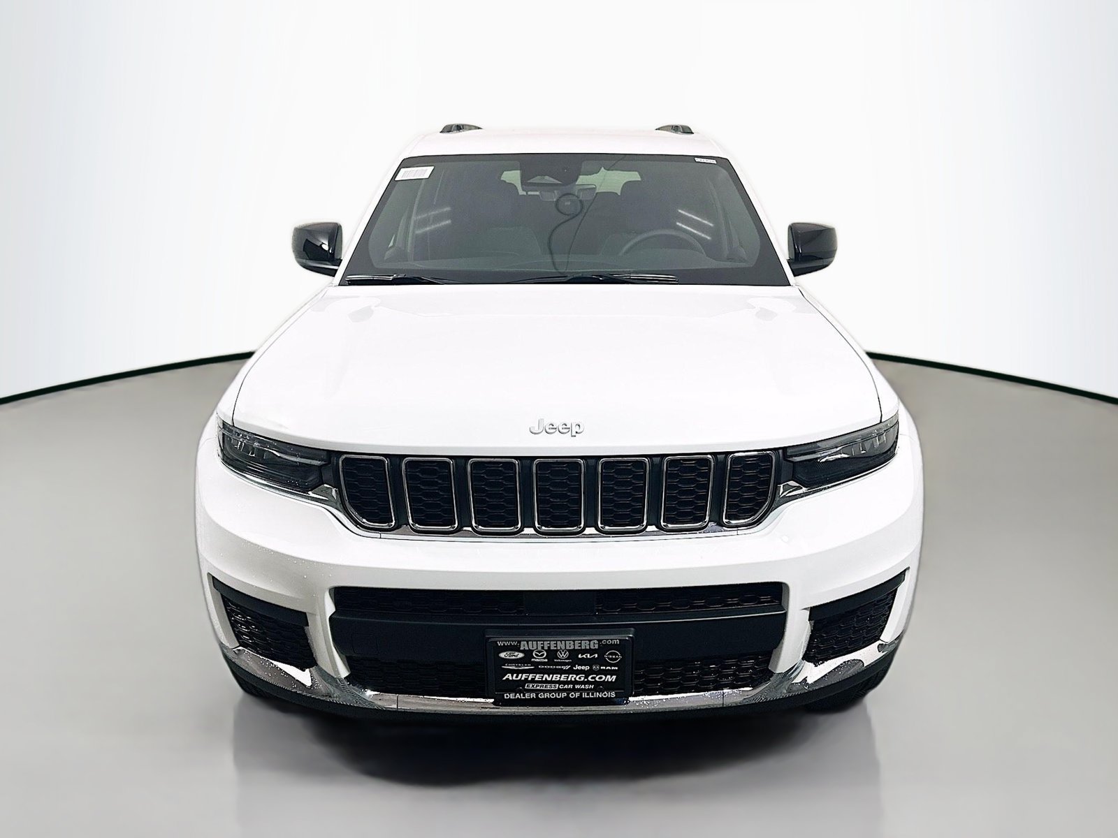 New 2026 Jeep Grand Cherokee L Laredo AWD/4WD image 2